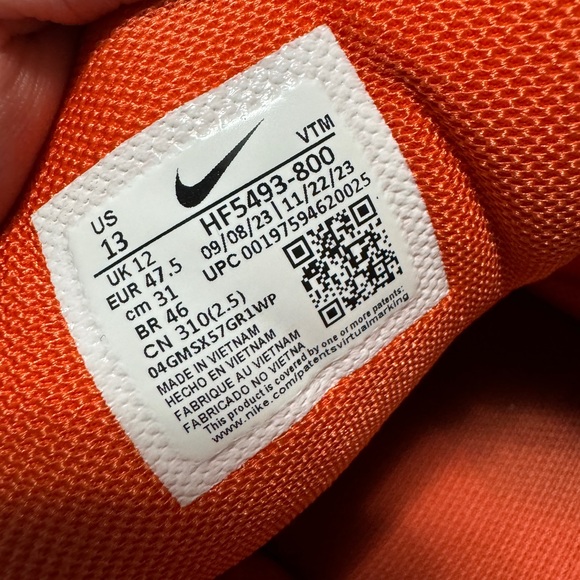 Nike Vomero 5 Cosmic Clay - Picture 2 of 3